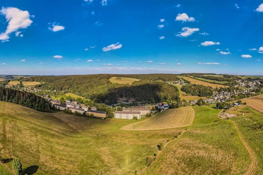 Franzis Feriendomizil Im Herzgebirge Am Skihang Auerbach  Bagian luar foto